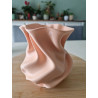 Vase couleur pêche – Design moderne et sculptural